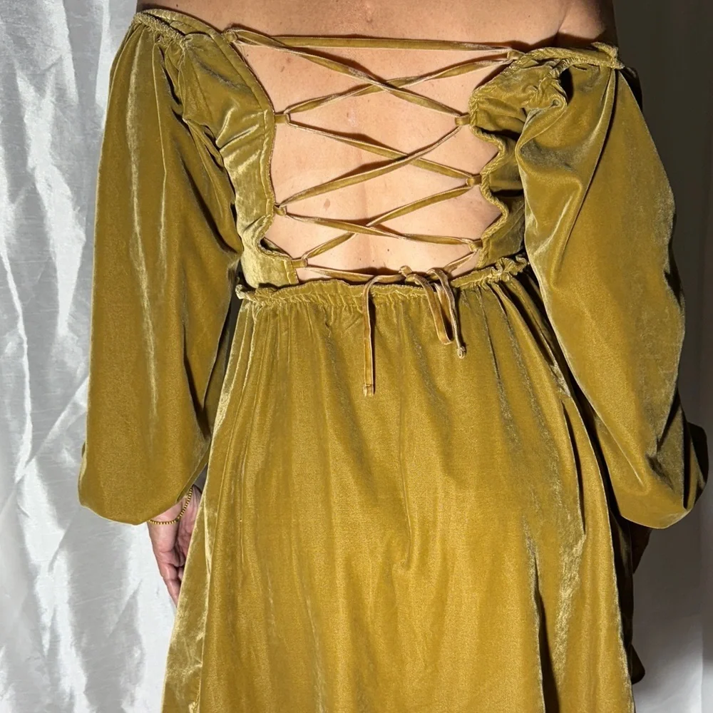 Free People Gold Velvet Off-Shoulder Lace-Up Back Mini Dress Size S